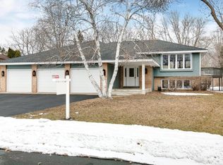 1475 Creek Park Ln NE, Fridley, MN 55432