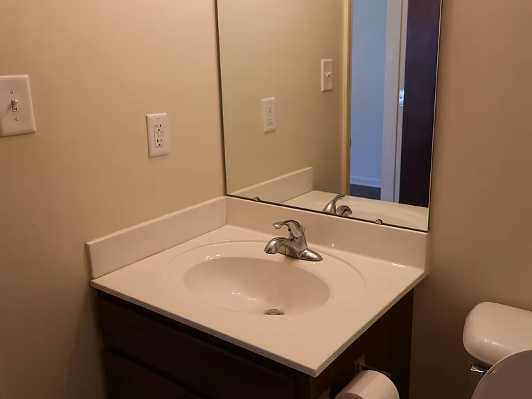 1427 Sycamore St #1 — Photo 10