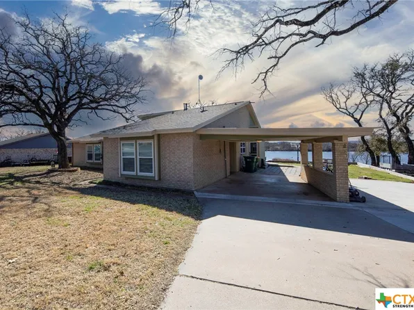 406 Straws Mill Rd, Gatesville, TX 76528