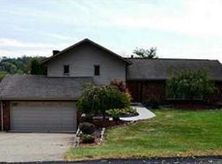 153 Wray Large Rd, Clairton, PA 15025