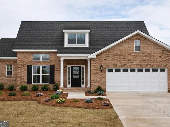 10 Spooner Dr, Hawkinsville, GA 31036