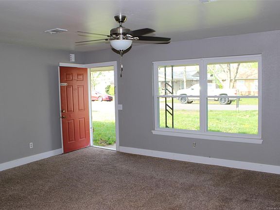 2nd image of 1507 S Grant Ave