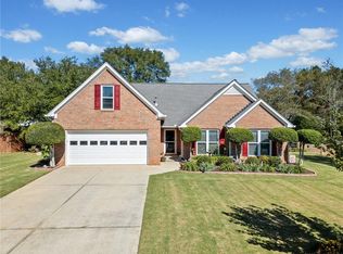 7075 Valley Landing Ct, Cumming, GA 30041