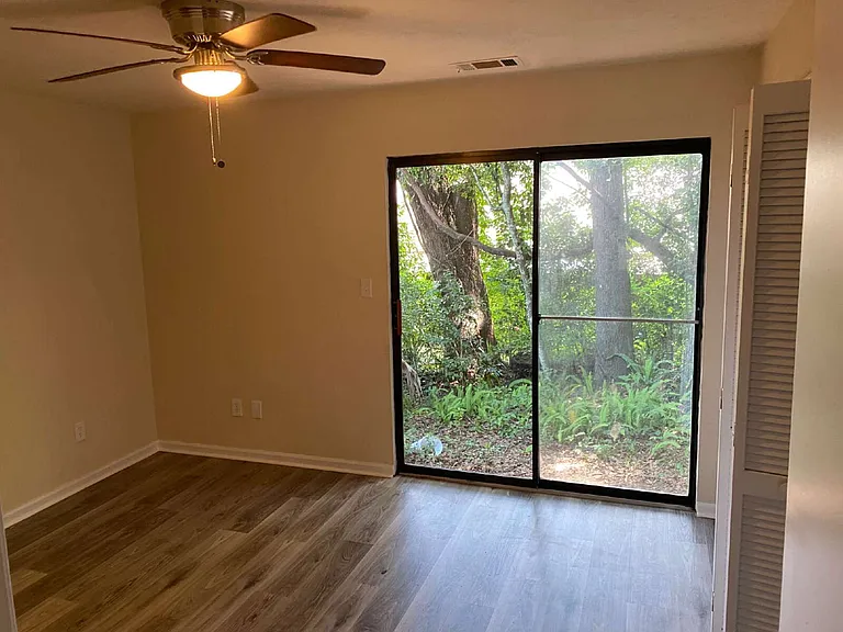 1235 Chee Ln — Photo 5