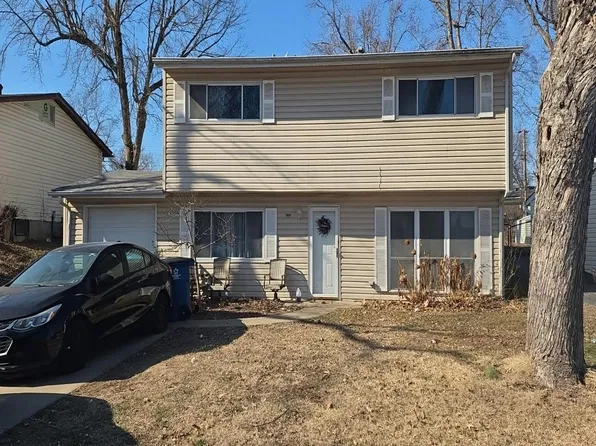 2695 McKelvey Rd, Maryland Heights, MO 63043