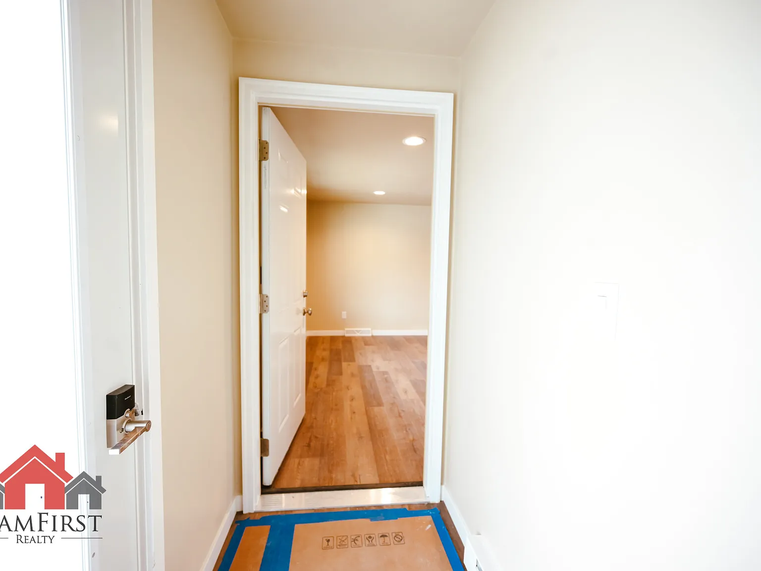 2022 Terry Lane - 1 — Photo 2