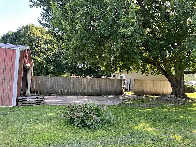 3 bed, 1040 sqft, $1,400 — Photo 4