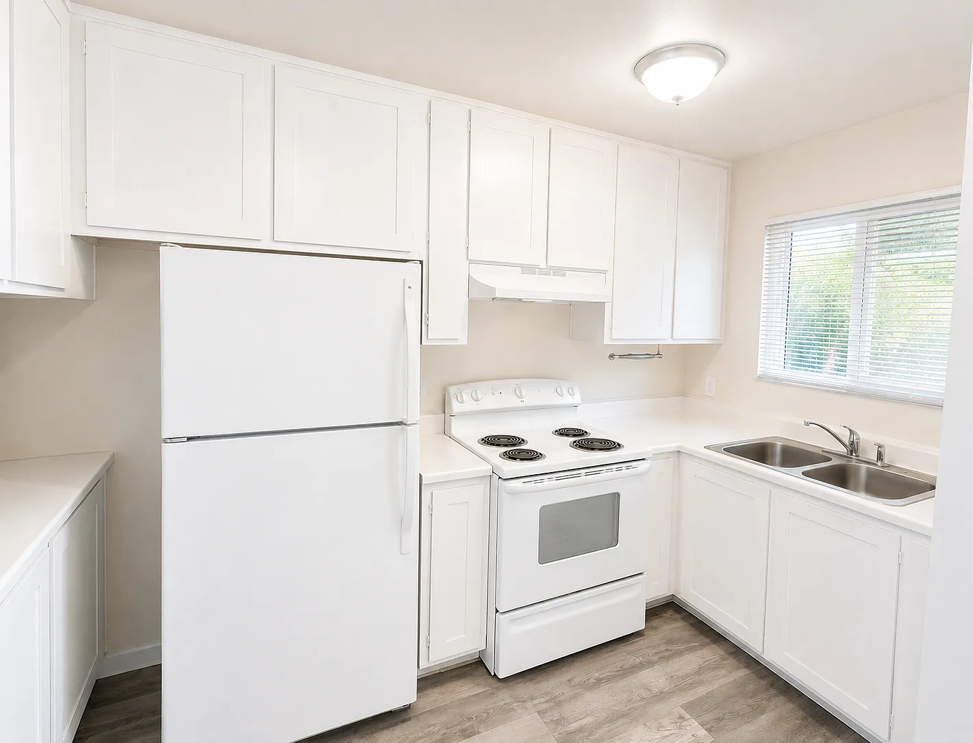 2 bed, 1.5 bath, 1050 sqft, $2,700 — Photo 4
