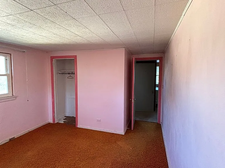 216 Leon St — Photo 16