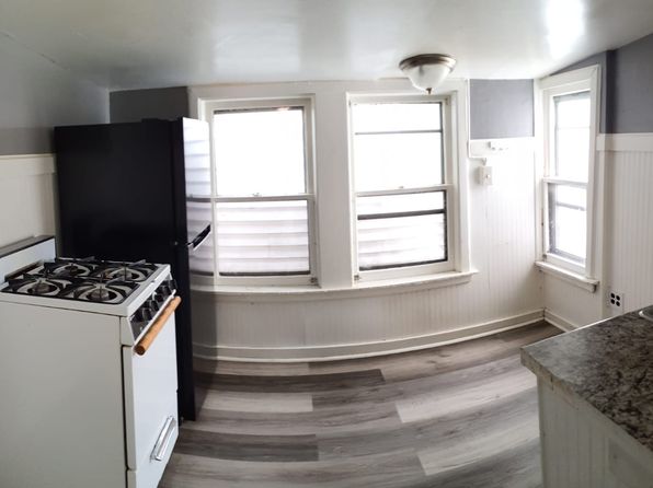 25 Coleman St #2
