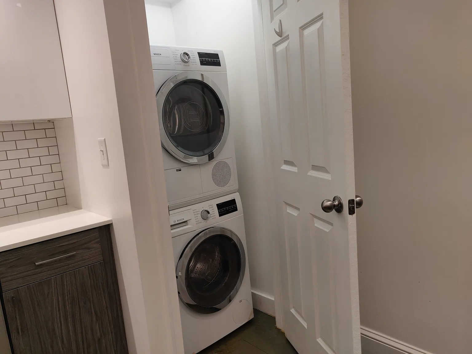2 bed, $3,900 — Photo 1