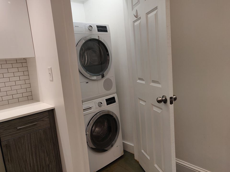 1st image of 129 Saint Botolph St #9B
