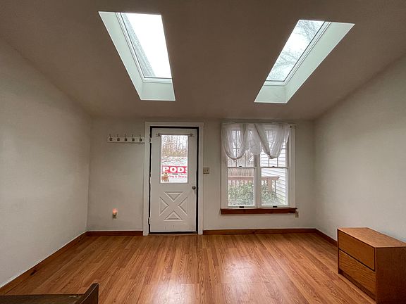 5th image of 1444 Danby Rd #1