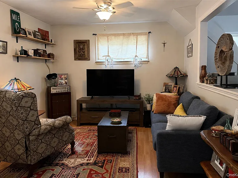 81 Daly Rd — Photo 5