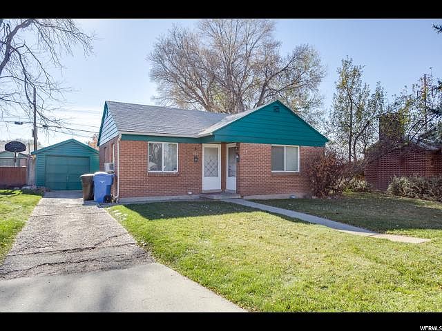 1st image of 918 E Millcreek Way