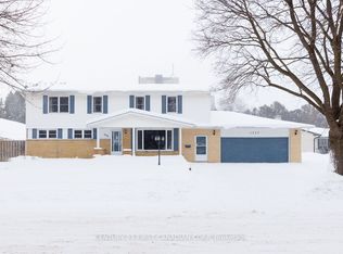 1227 Victoria Dr, London, ON N5Y 4E3