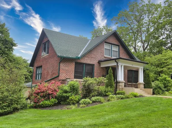 943 E High St, Mount Vernon, OH 43050