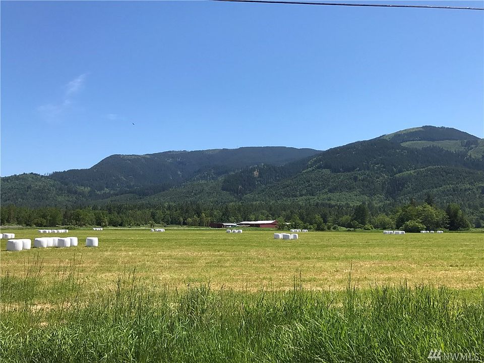 2nd image of 7346 Goodwin Rd