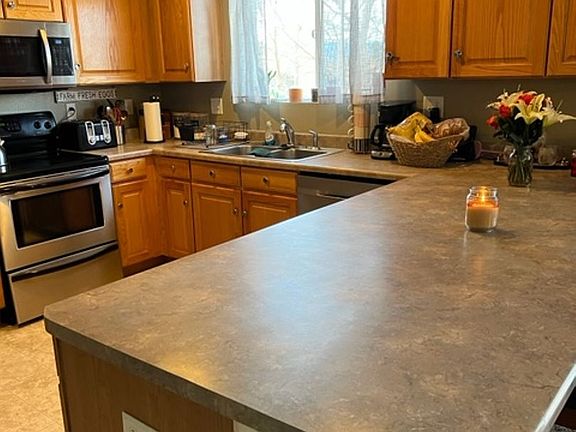 5th image of 2032 Springside Dr