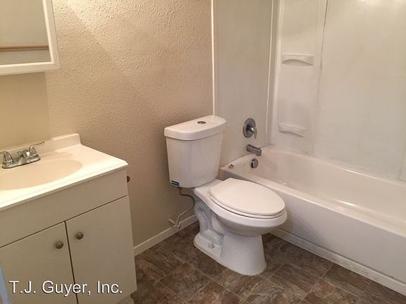 5th image of 1003 N Tower Ave APT 203