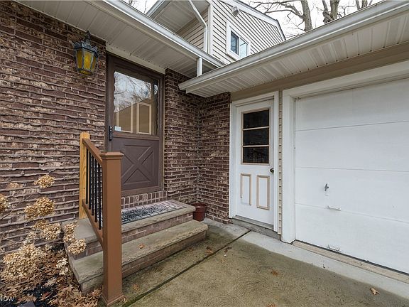 5th image of 4299 Martin Dr