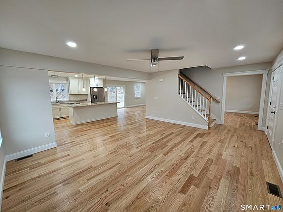 4th image of 143 Goshen Road