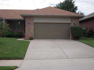 4729 S Kickapoo Ave, Springfield, MO 65804