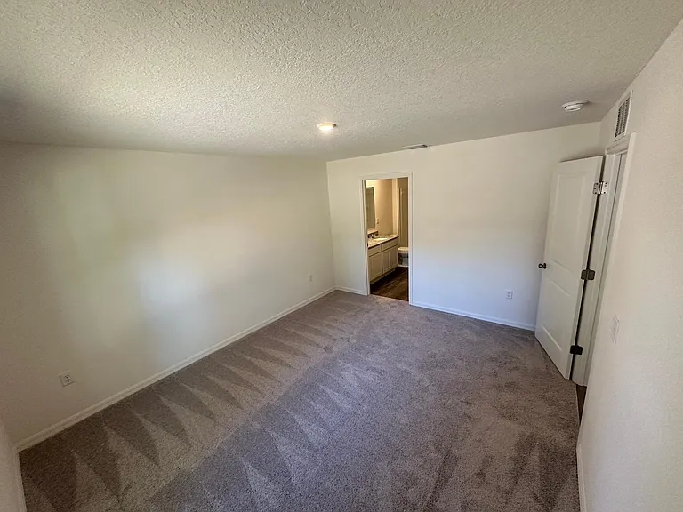 3 Cedar Tree Way — Photo 6