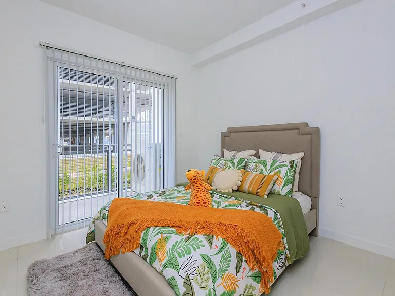 25850 SW 140th Ct — Photo 7