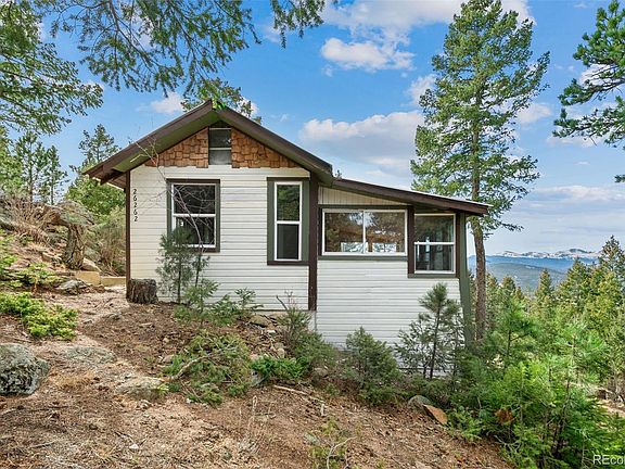 3rd image of 26262 Fern Gulch Road