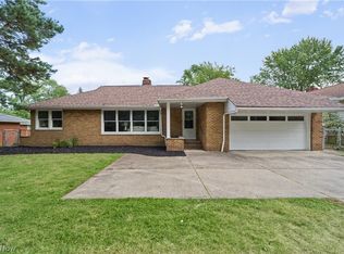 133 Brush Rd, Richmond Heights, OH 44143