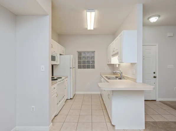 1501 Partin Dr, Niceville, FL