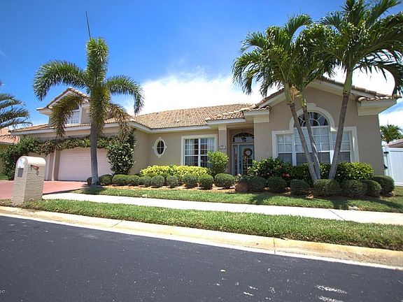 5th image of 204 Captiva Ct