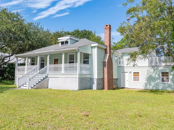 2630 Goldbug Ave, Sullivans Island, SC 29482