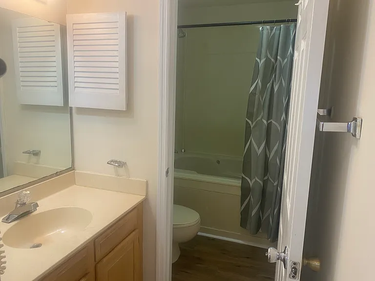 217 Double Eagle Dr #D-2 — Photo 16