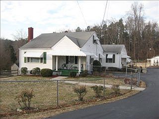 1st image of 1415 Westover Dr