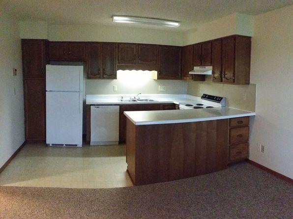 Ridgeland Manor Apartments, 400 & 401 Scranton St #7, Ridgeland, WI 54763