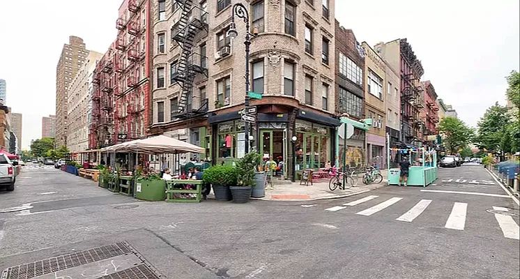 Rented by REAL New York | media 15