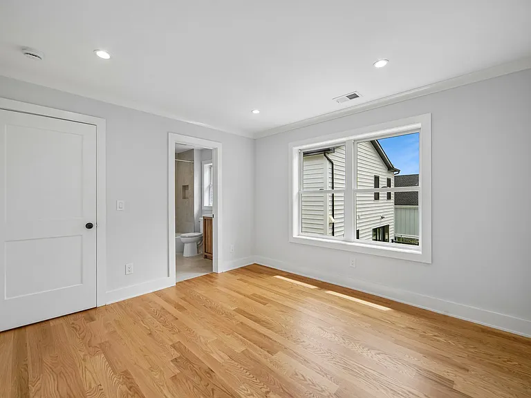 22 Willow St #A — Photo 18