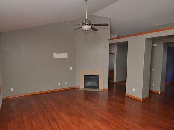 5th image of 2710 139th St NW