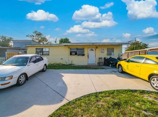 5560 Purdy Ln, West Palm Beach, FL 33415