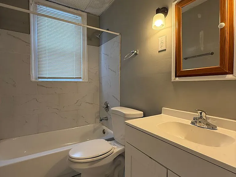 648 S 37th St — Photo 3