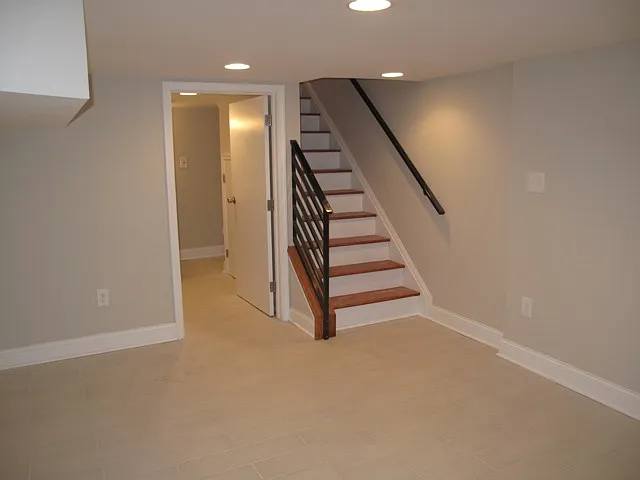 2151 Montrose St — Photo 12