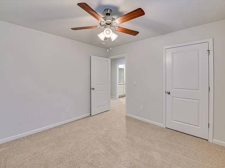 2892 Calli Crossing Dr — Photo 12