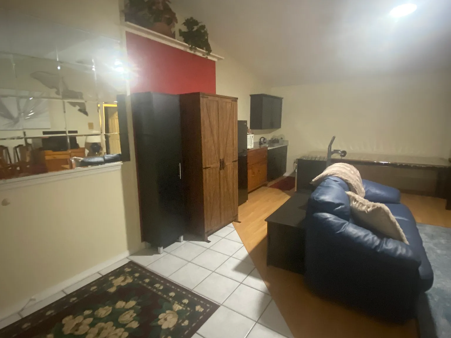 2 bed, 1200 sqft, $1,200 — Photo 4
