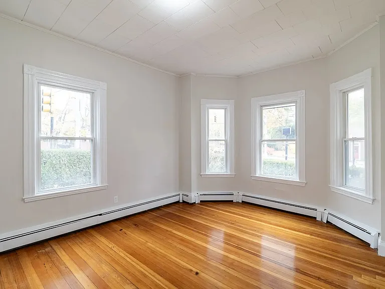 2 Sherman St #1 — Photo 3