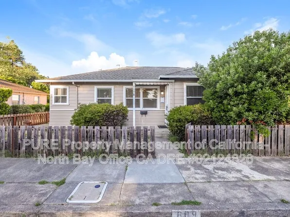 609 Bishop Dr, Santa Rosa, CA 95405