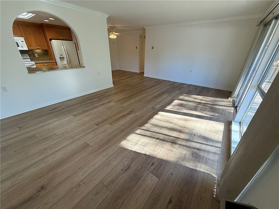 1st image of 682 Via Alhambra Unit P