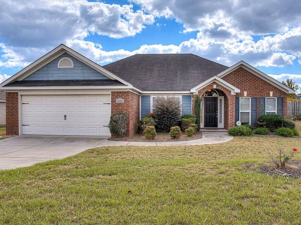 1st image of 2826 Wyndham Drive