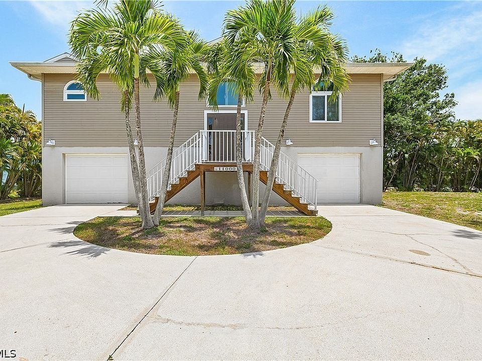 1st image of 14000 Clubhouse Dr